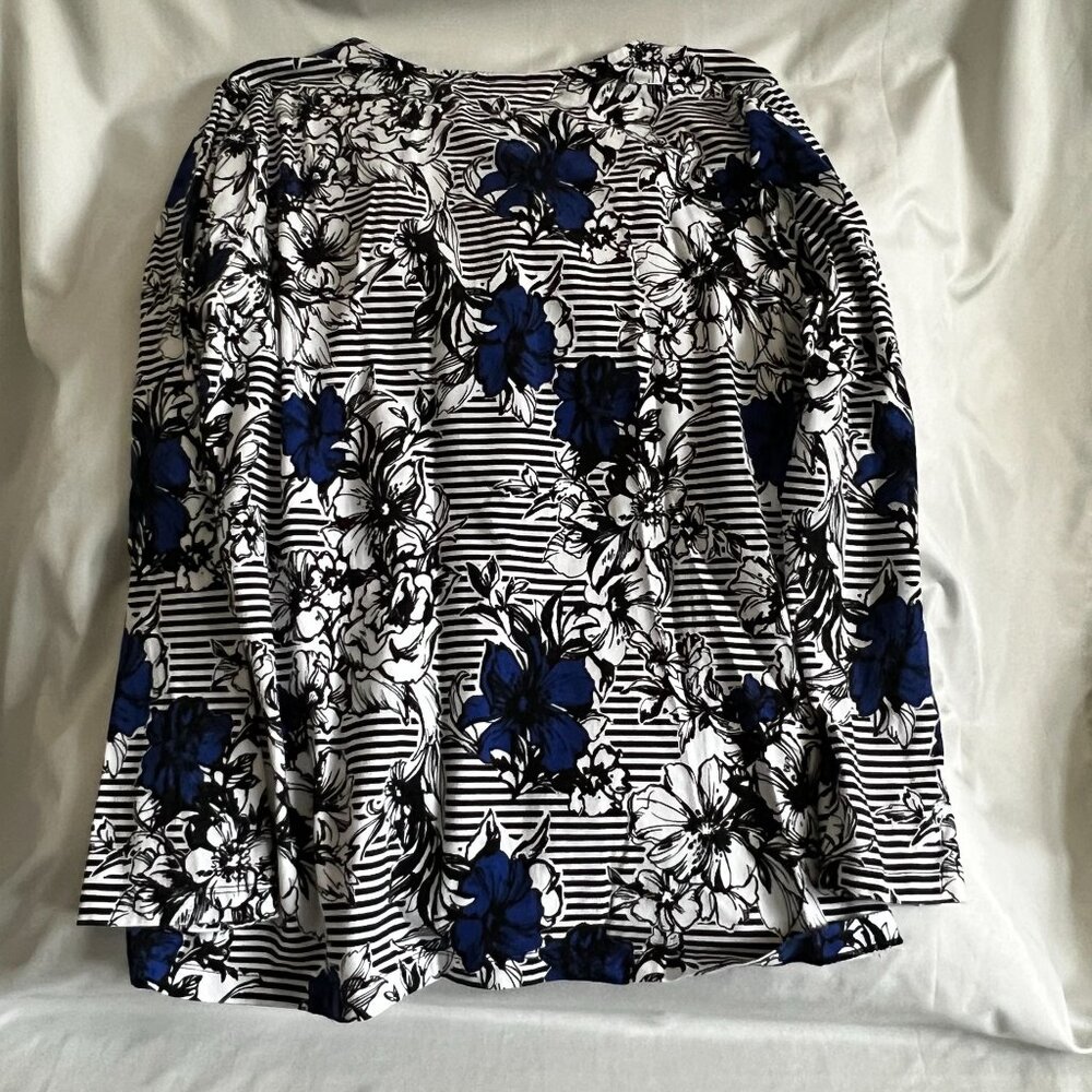 CJ Banks Womens Floral & Stripe Print Long Sleeve Top X Black/White/Blue - Picture 3 of 3